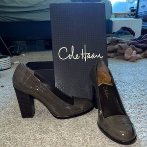 Cole Hann shiny brown vintage looking heels. Bottoms a bit scuffed